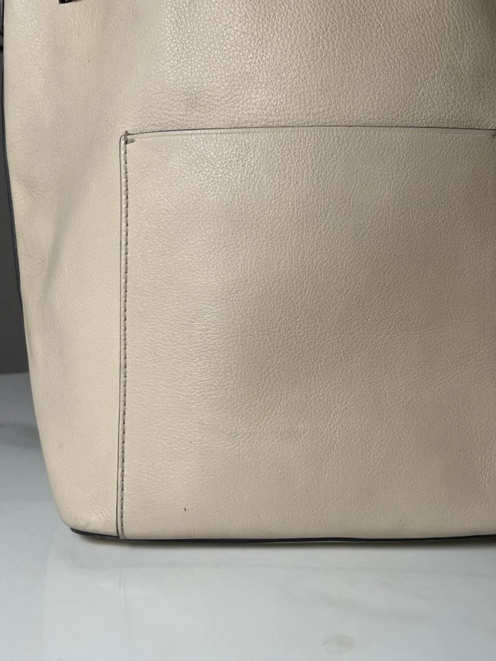 Michael Kors Mercer Cream Pebbled Leather Bucket Bag - Picture 14 of 16